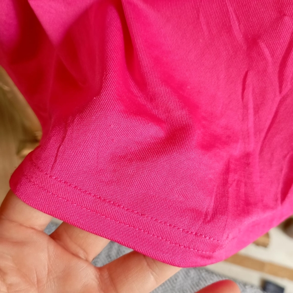 🍁🍁🍁 Fuchsia Pink Plus Top - Picture 8 of 12